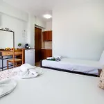 Famelia Lampiris Appartement *