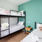Famelia Lampiris Appartement Potos