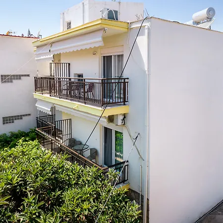 Famelia Lampiris Daire