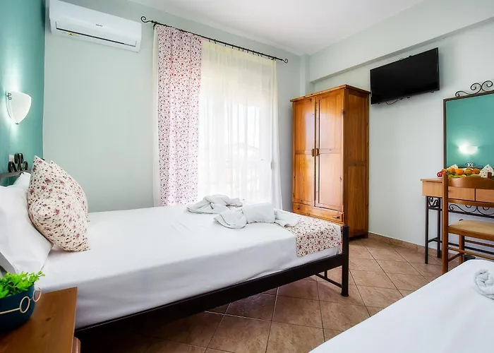 Apartament Famelia Lampiris Potos
