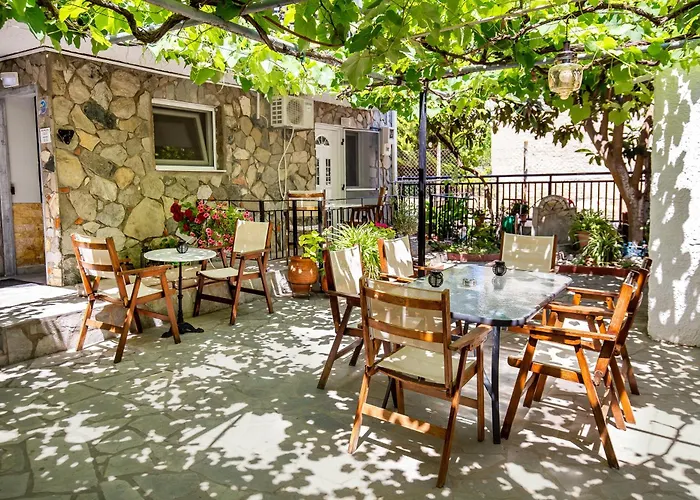 Famelia Lampiris Apartament