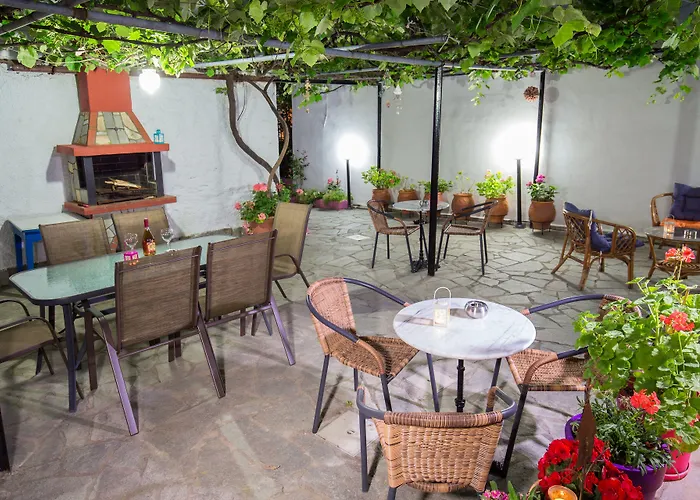 Apartament Famelia Lampiris Potos