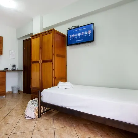 Famelia Lampiris * פוטוס