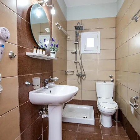 Famelia Lampiris Apartment *