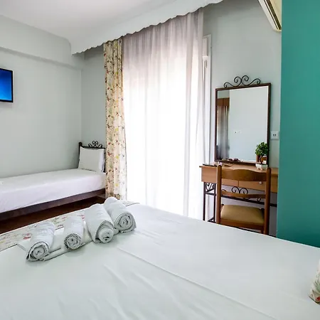Apartment Famelia Lampiris *