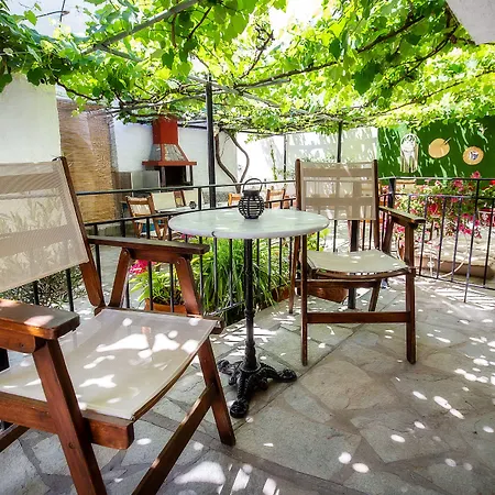 Famelia Lampiris Apartman Potósz