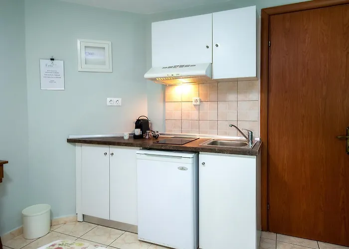 Famelia Lampiris Potos