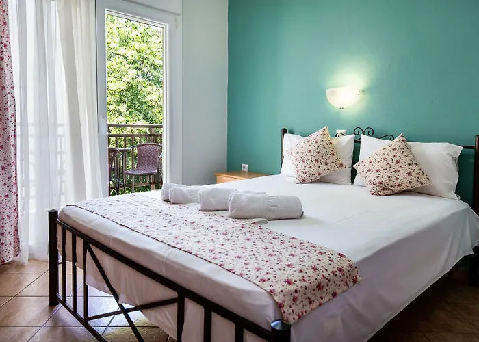 Appartement Famelia Lampiris Potos